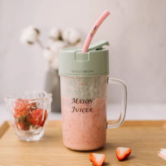 Mini portable juicer
